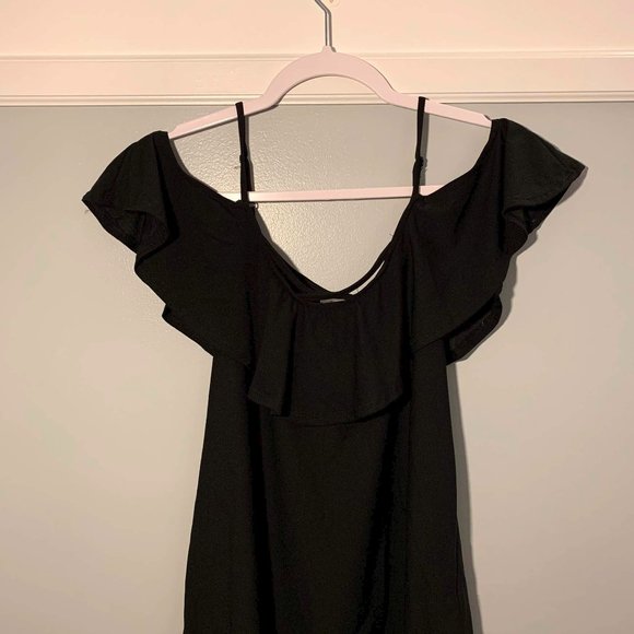 Off-Shoulder Blouse - Picture 2 of 2